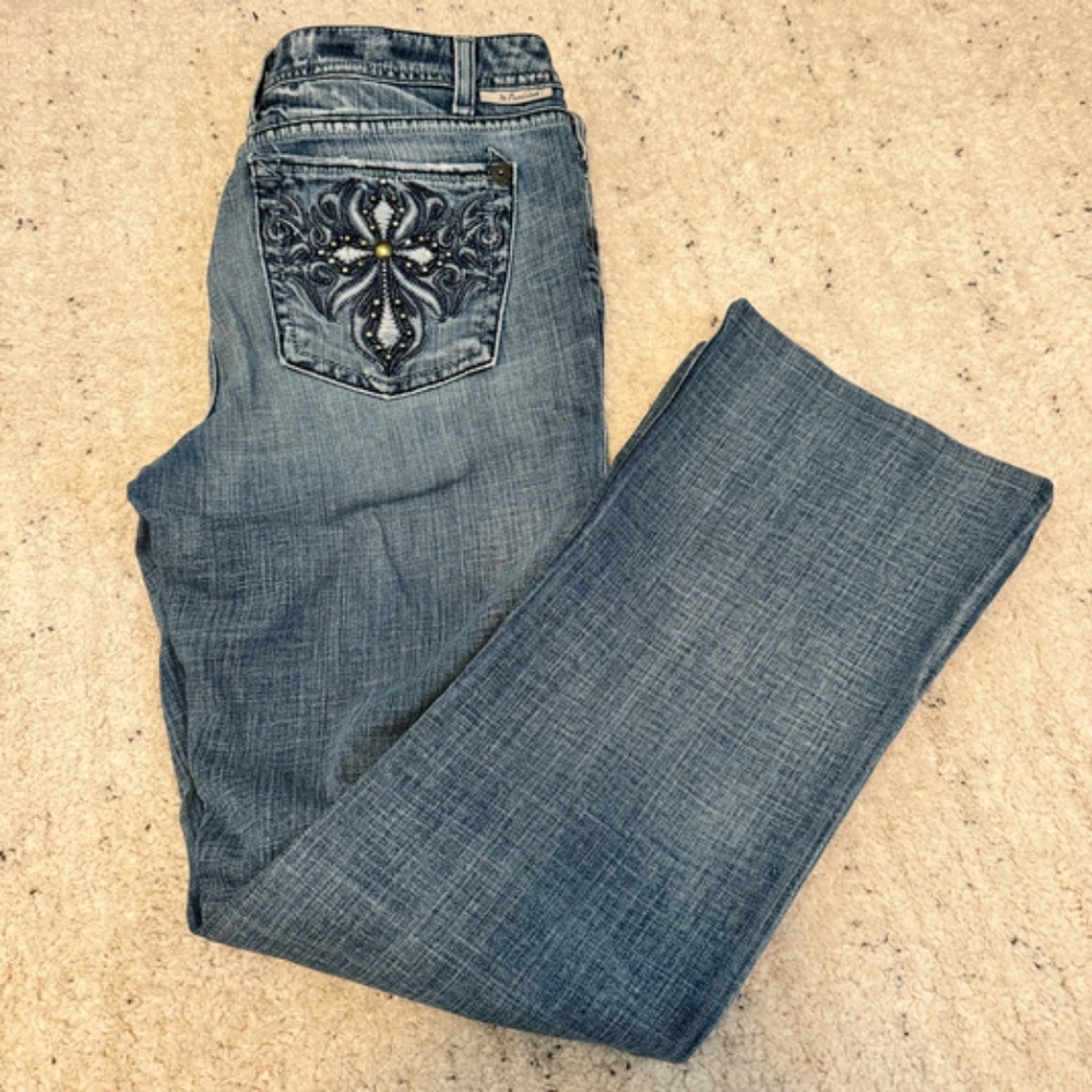 J & Company Detailed Denim Jeans - Picture 3 of 3